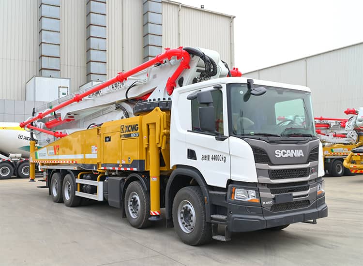 XCMG Schwing concrete pump truck HB62V 62m concrete truck with scania chassis price